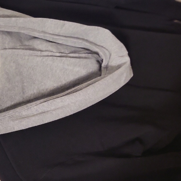 Kim Rodgers hoodie gray and black nwot - Picture 4 of 5